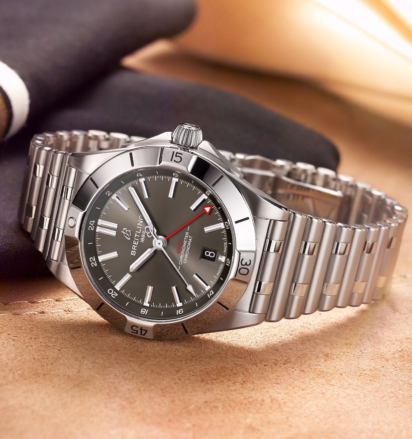 Breitling Chronomat GMT 40 Review: Must Read This!