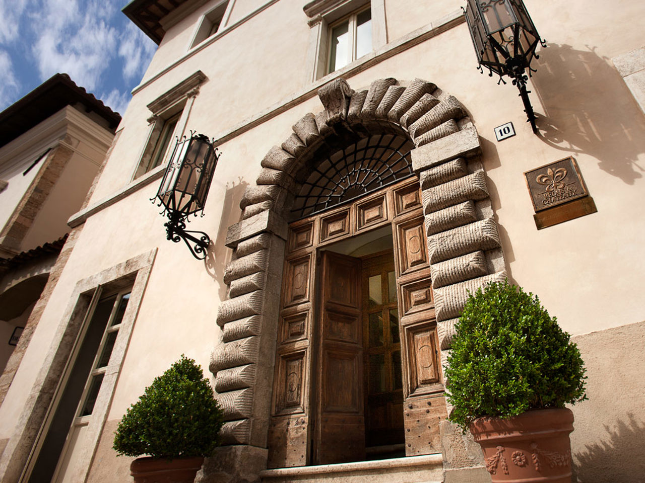 How to get the best deal at Palazzo Seneca Hotel? Simple tricks savvy travelers use often.