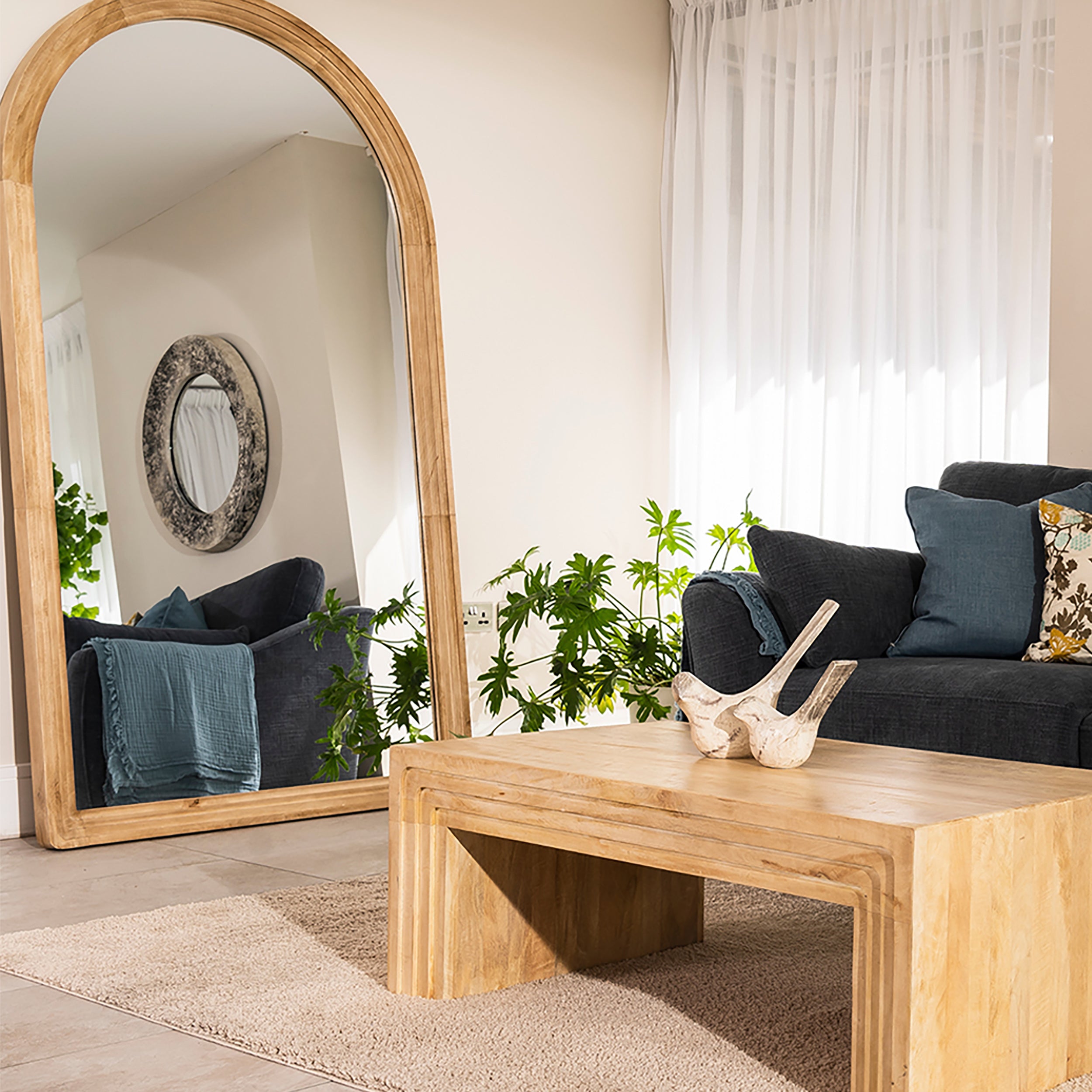 Where to buy a large arched mirror? Read this first.