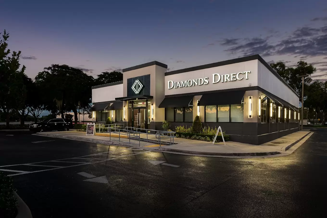 Looking for engagement rings locally? Diamonds Direct Boca Raton has stunning collections available.