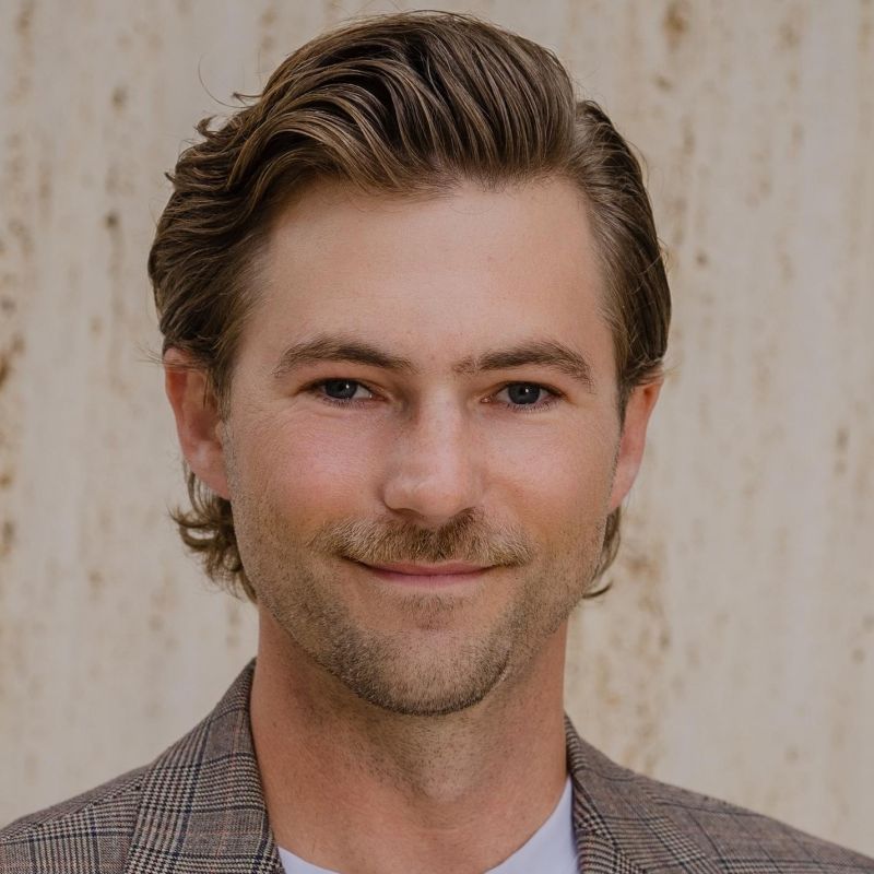Learn easily with Jay Liddell: How his marketing views can simply help your company do well now.