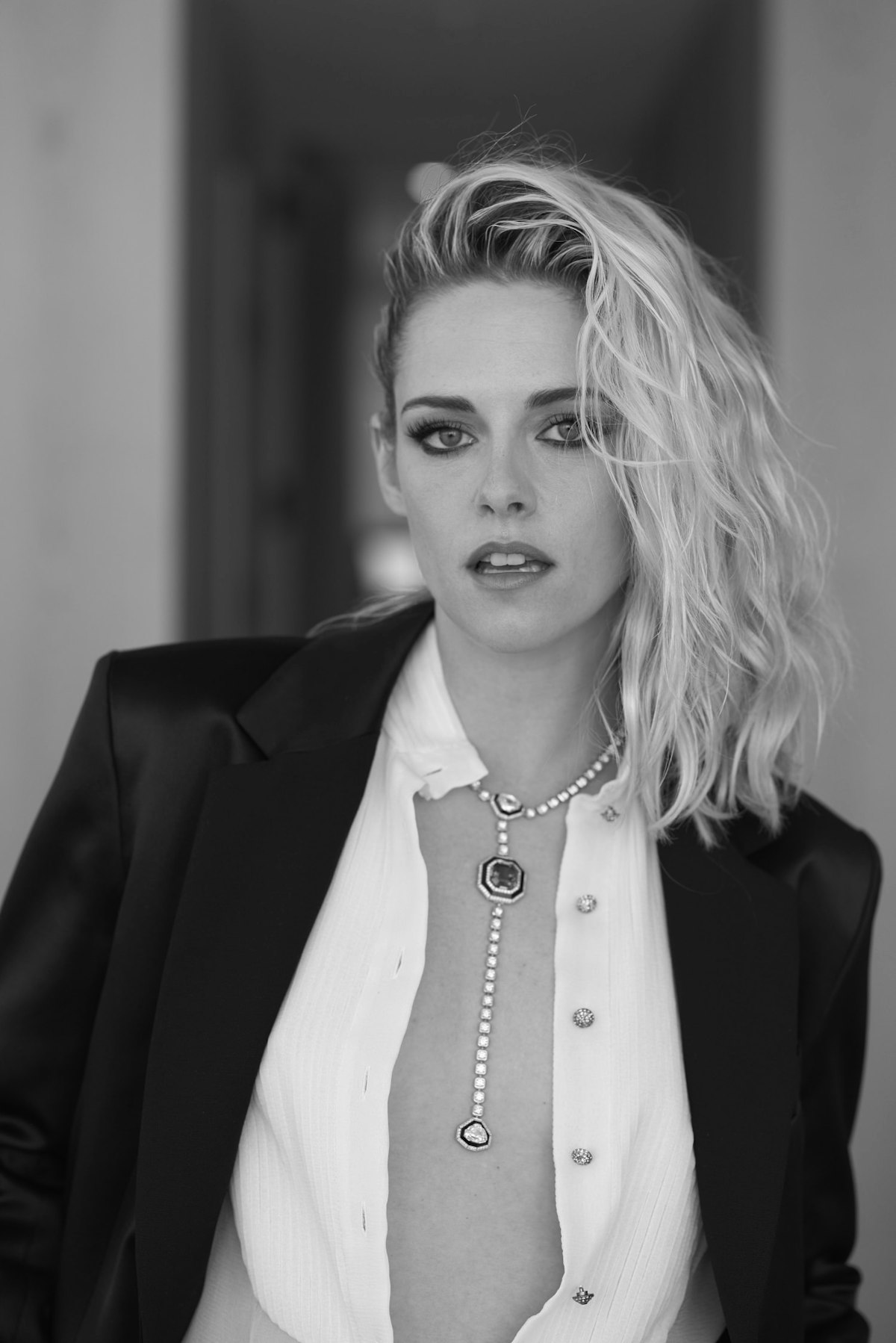 The Kristen Stewart Chanel story together: Discover how she turned into a fashion icon for the brand.