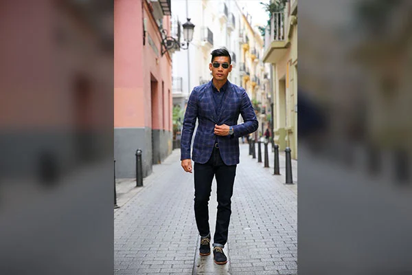What season do you wear blue suede shoes? Discover the best times and simple styling tips now.