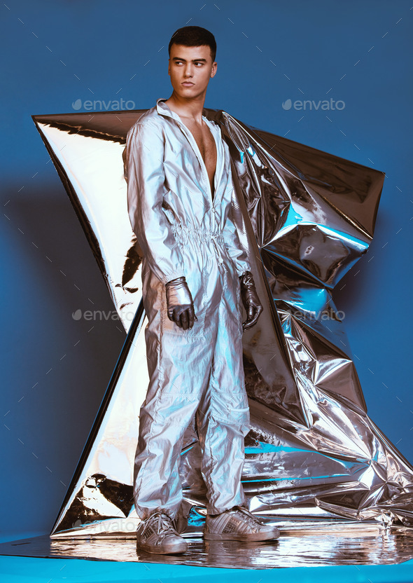 Sci Fashion: Where to Buy Innovative & Stylish Sci-Fi Clothes?
