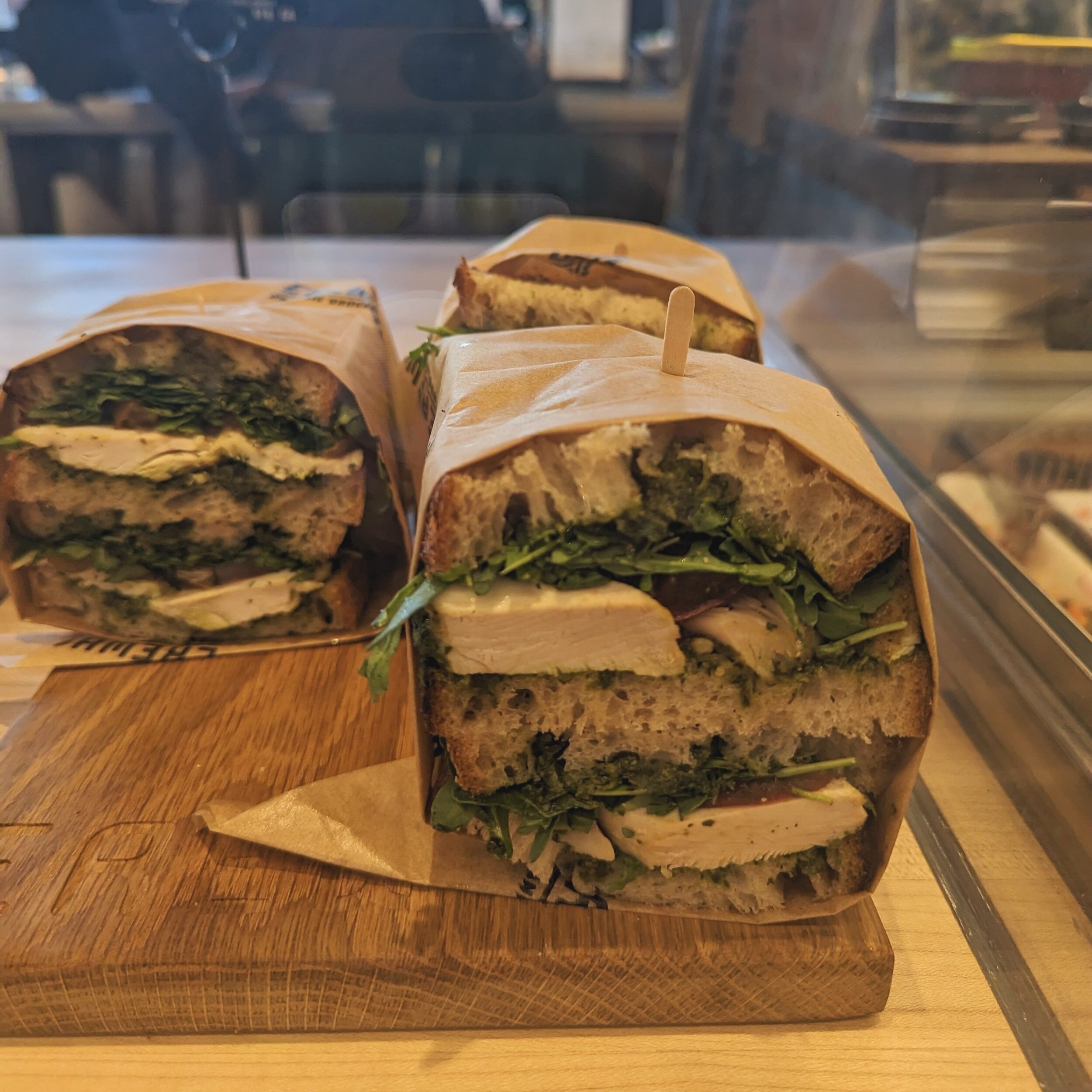 Looking for healthy options at Erewhon Pacific Palisades? Discover their top organic groceries and prepared foods.