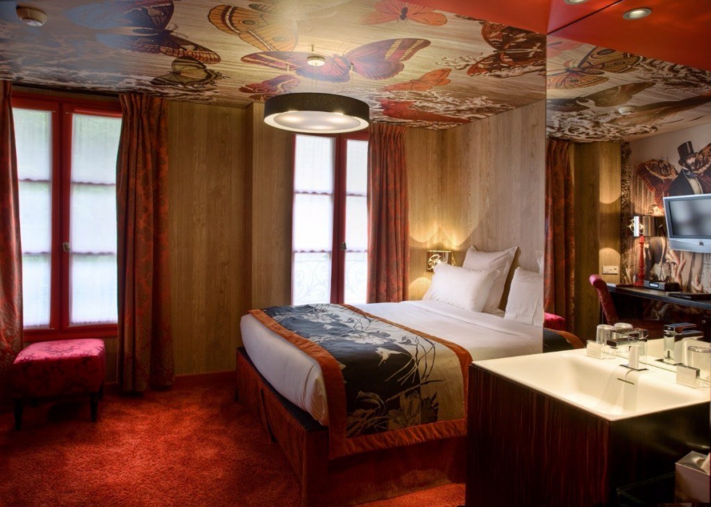 Hotel Lacroix Paris: Best Deals and Offers Inside!