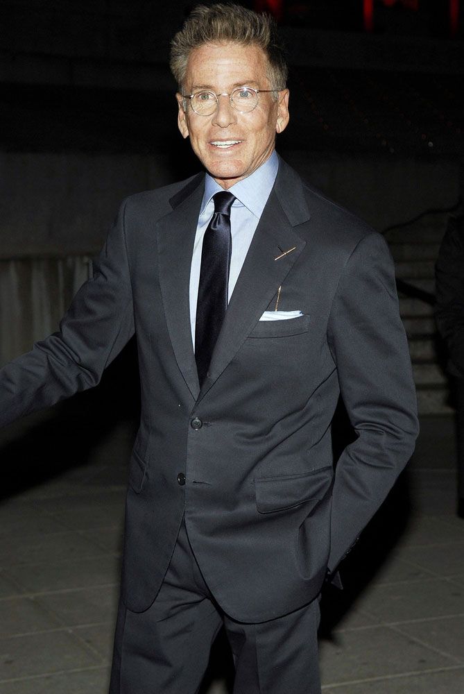 What do we know about Calvin Klein grandchildren? Finding the latest facts about the designers descendants and his private life.