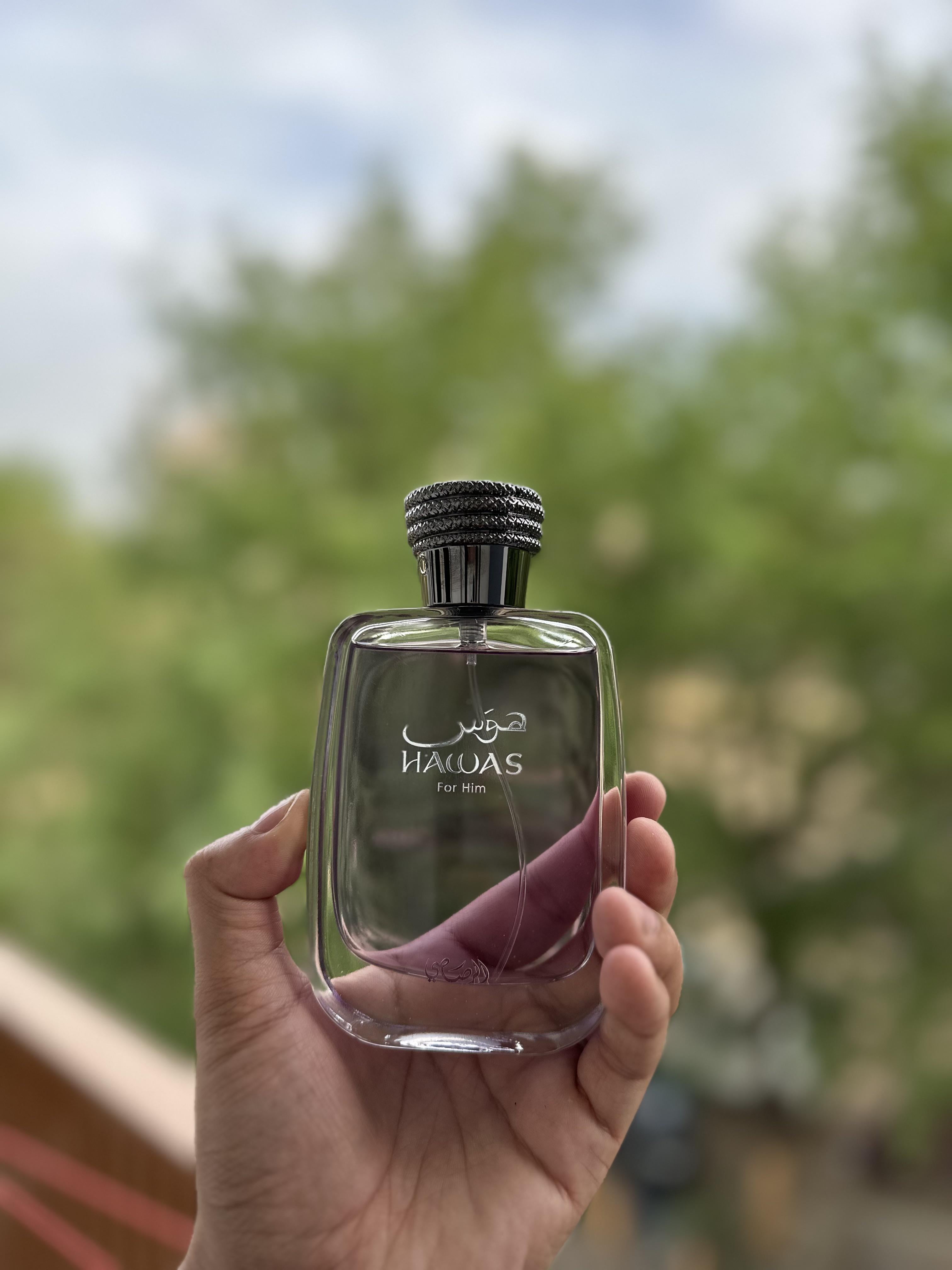 My complete rasasi hawas review after one month: exploring the scent, performance, and compliments factor.
