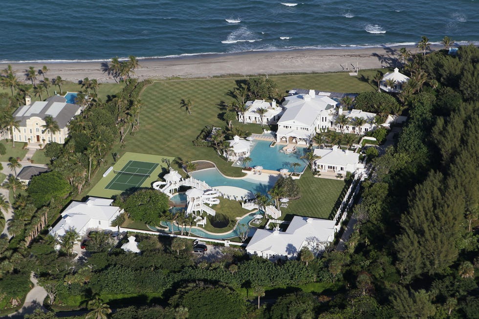 Where exactly is Celine Dions house in Florida? Jupiter Island location details.