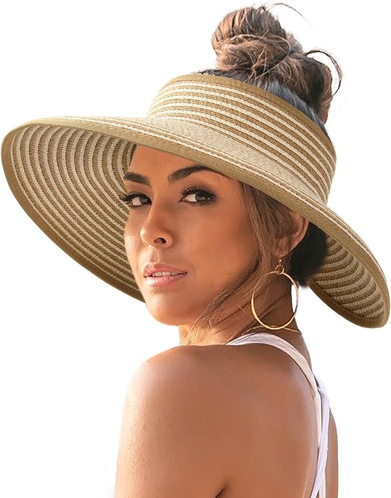 Need a packable womens beach hat for travel? Here are the best foldable options available now.