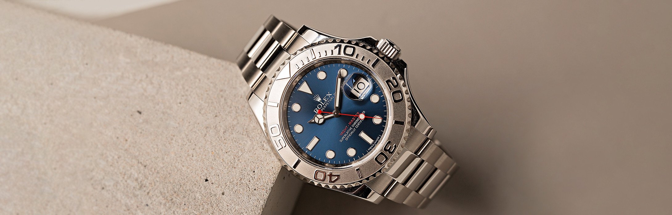Thinking about a yacht master 40 (here is how to pick the perfect one for you)