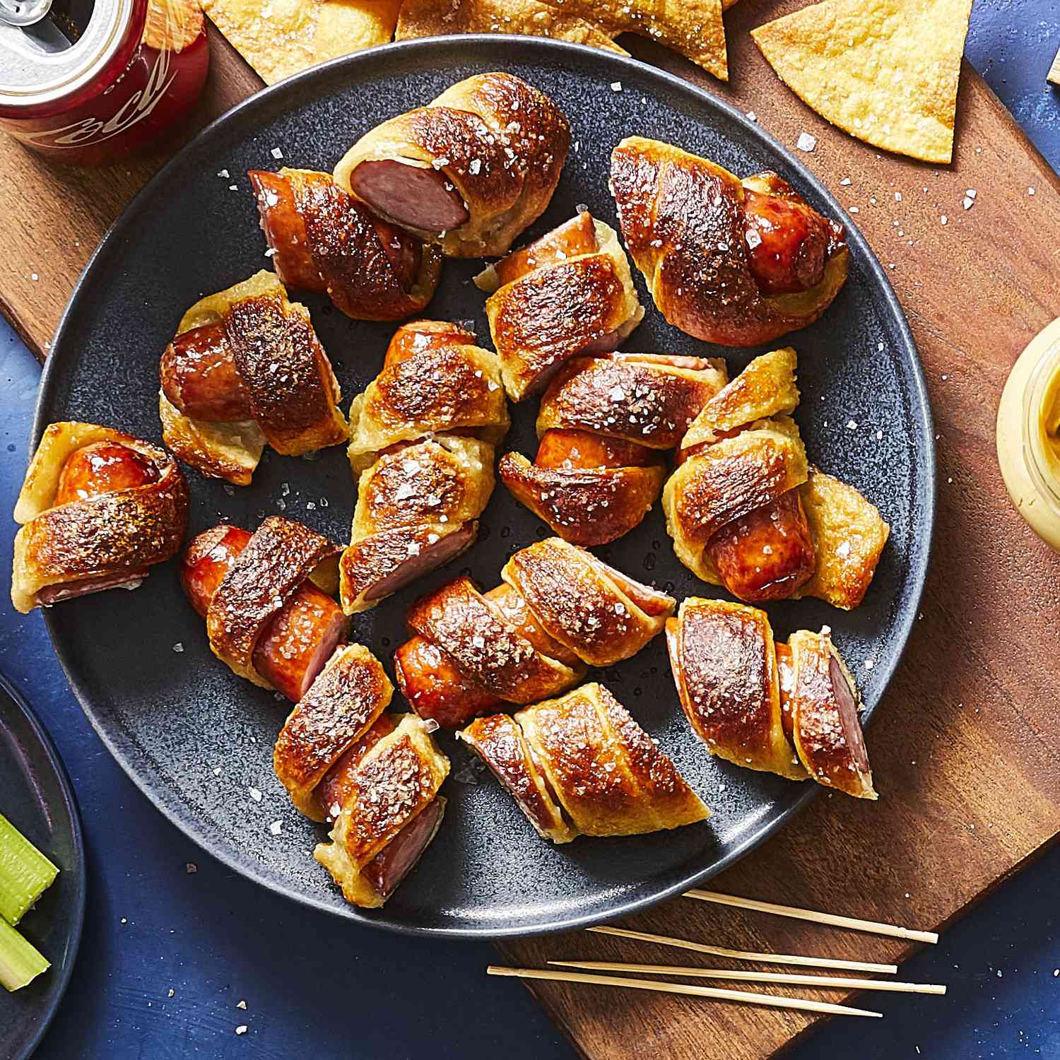What are some really good snacks for guys night? (Easy ideas your friends will definitely love)