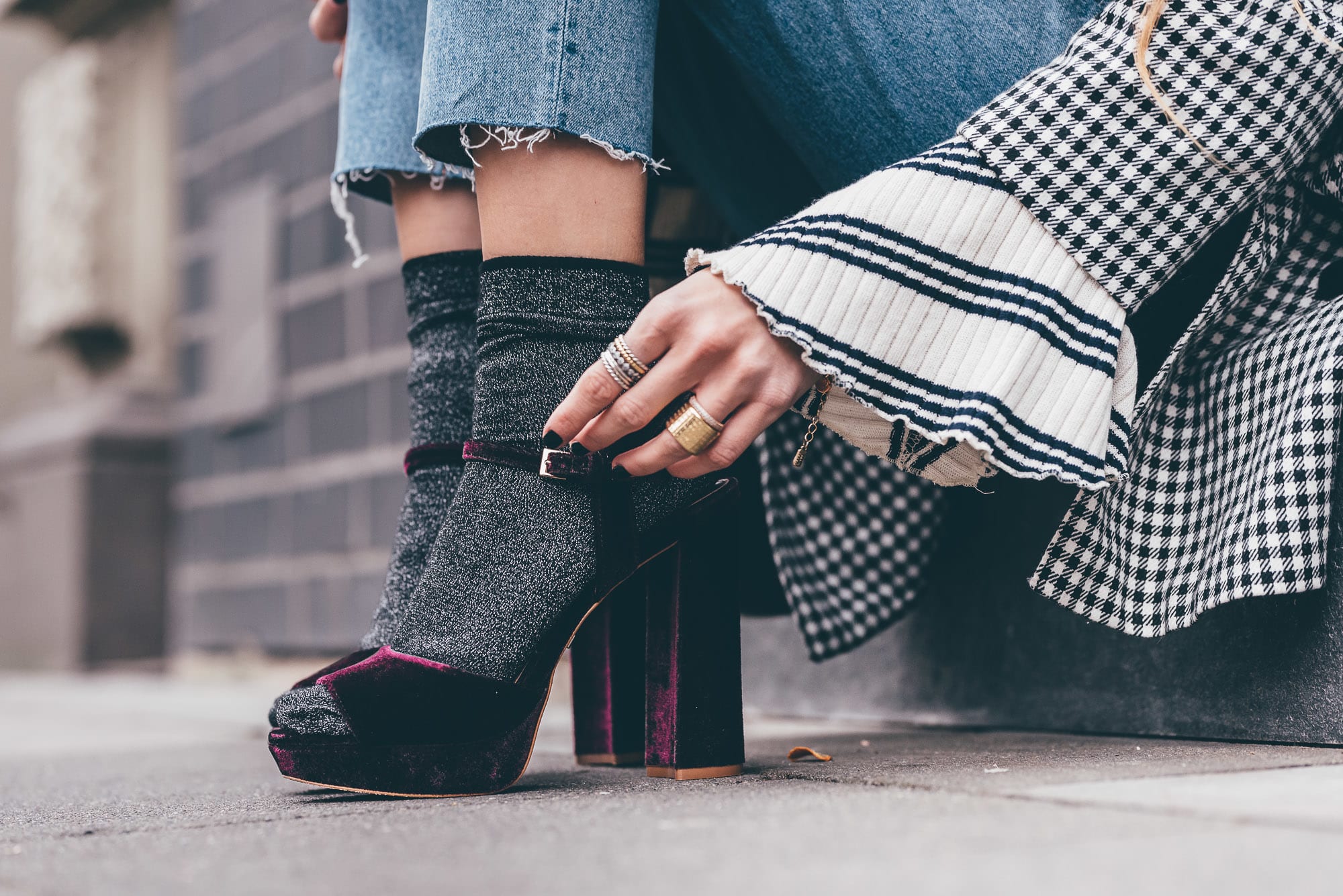 How to wear the socks and high heels trend? Easy style tips for a chic look today.
