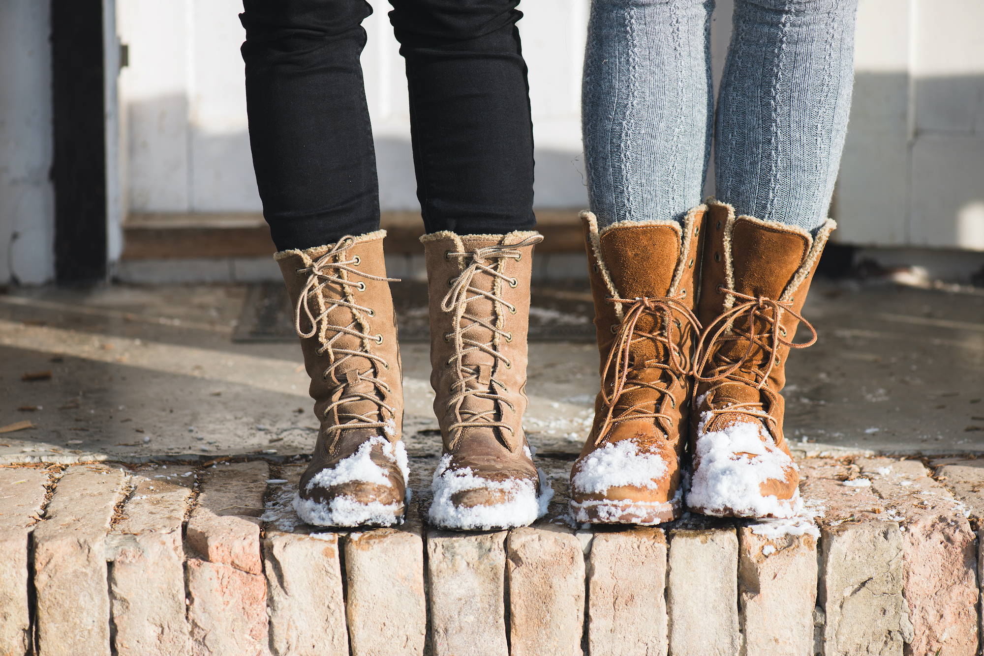 Which famous footwear uggs boots are best for winter? Check out our top picks for warmth and style!
