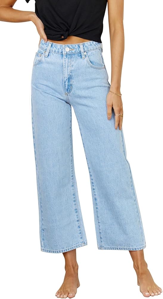Where can I find the best baggy capri jeans? We list top stores for that perfect comfy pair!