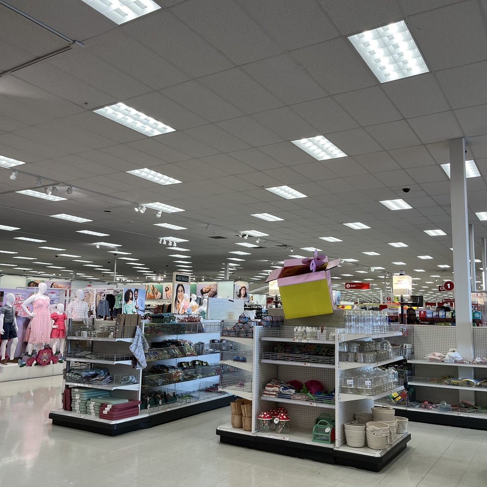 Looking for Marshalls Canton MA hours and location? (Plan your visit to save big easily)