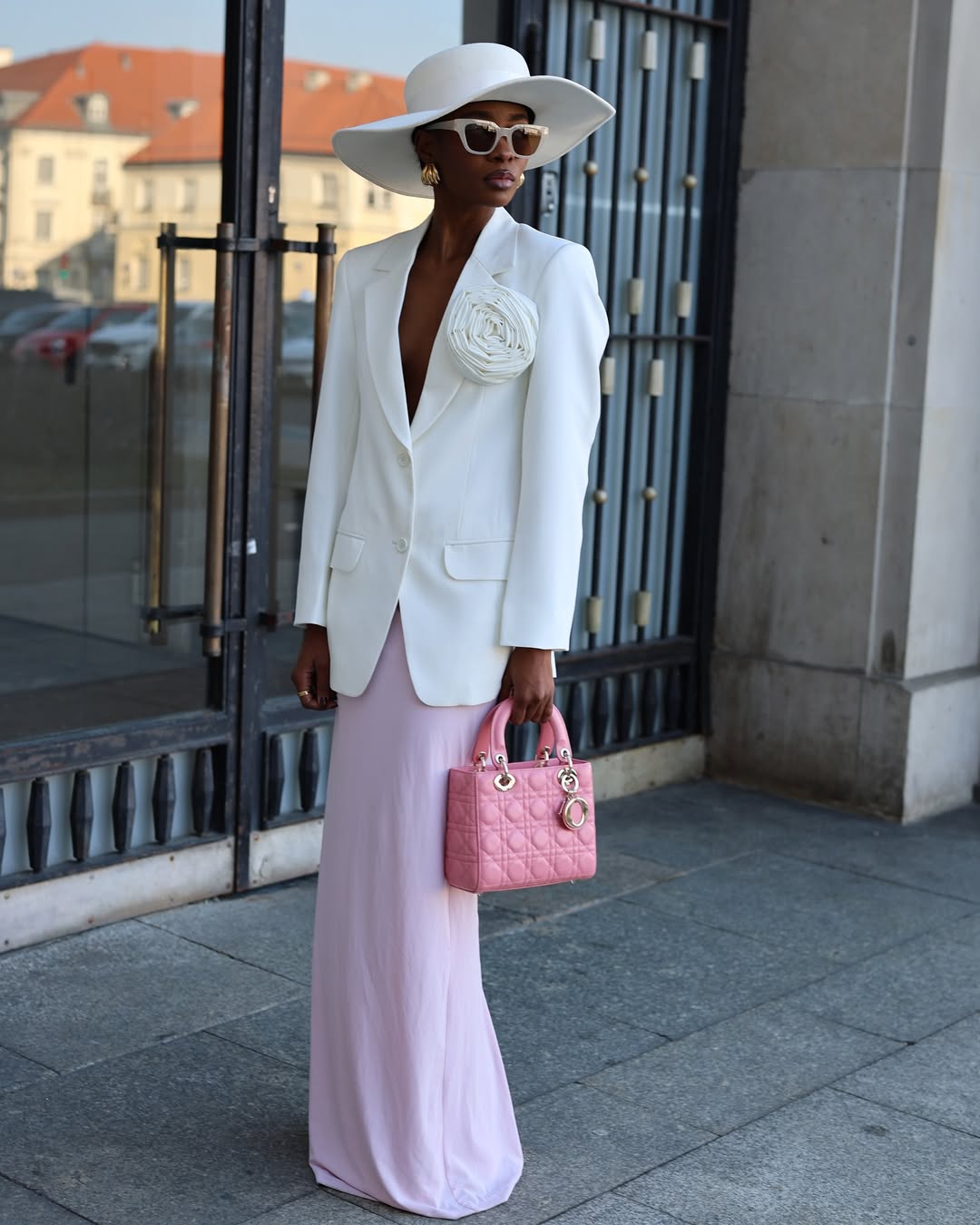 How can I get effortless chic style? Discover these key pieces for true effortless chic style.
