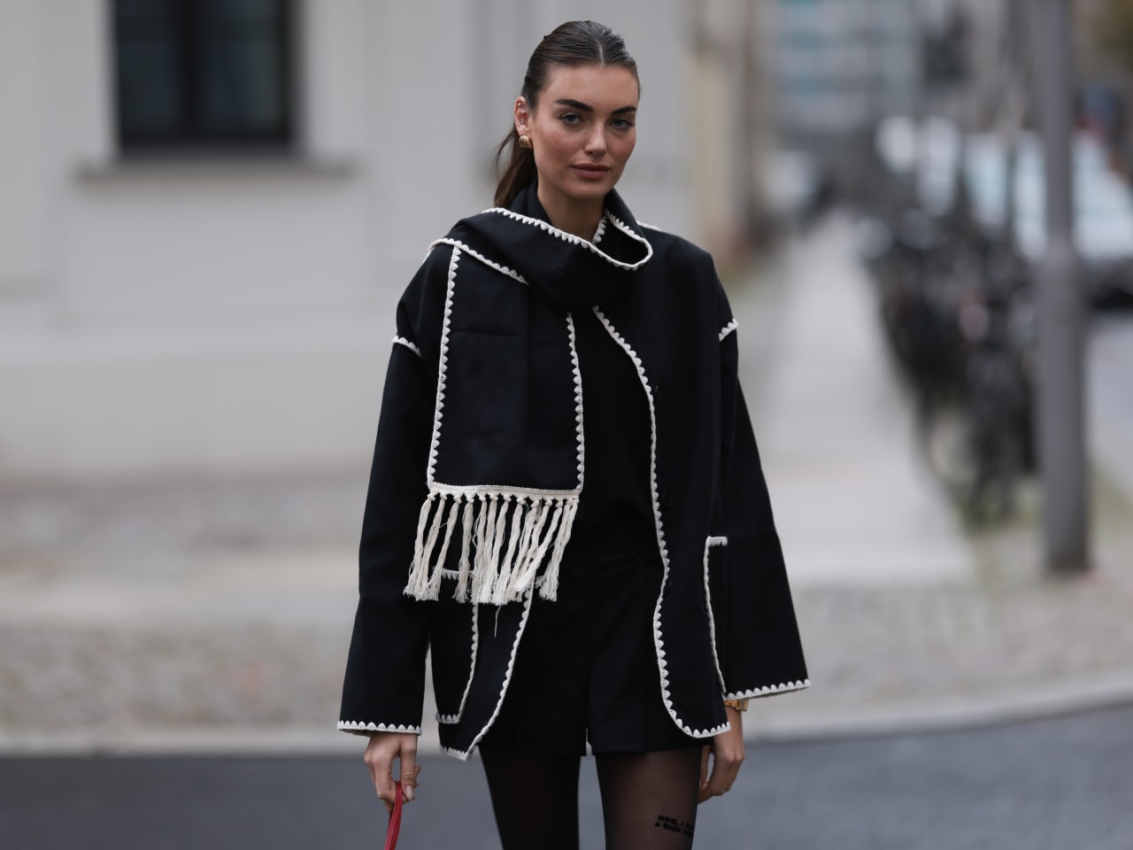 Where to find a real toteme black jacket (a simple guide to help you buy safely)