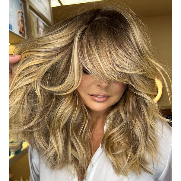 How do professional stylists create a custom honey blonde formula? Learn insider secrets for getting that beautiful warm look.