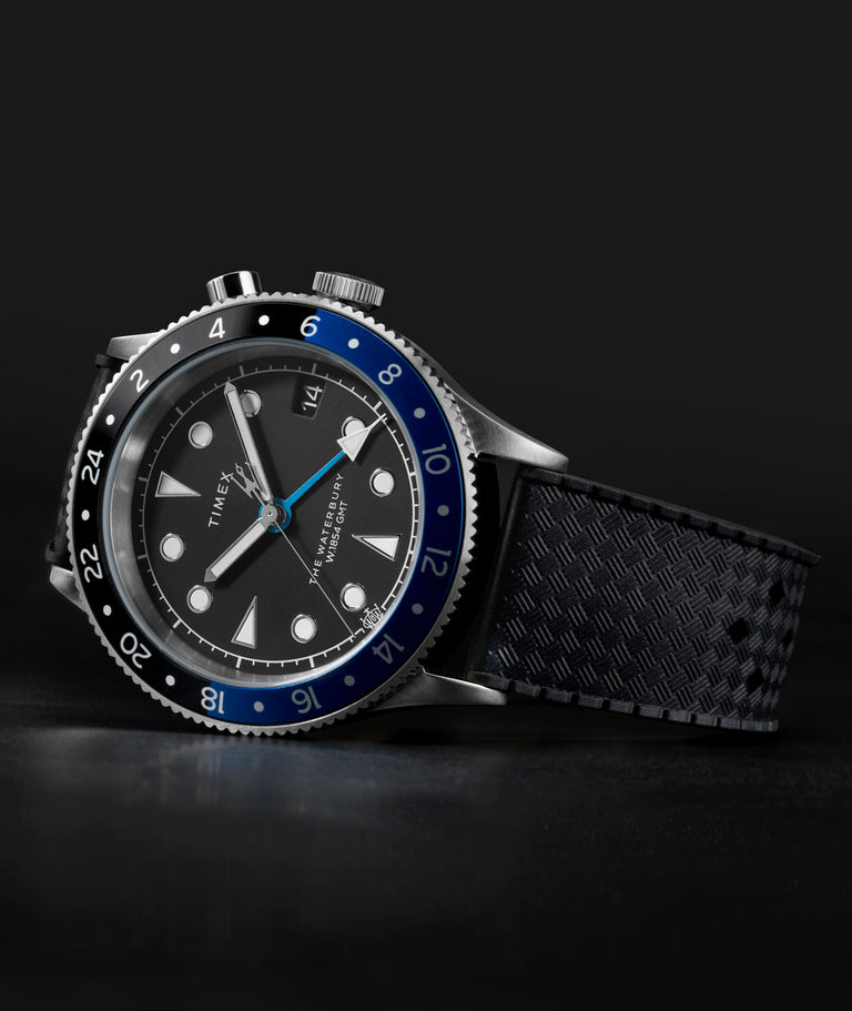 Curious about whats a GMT watch? Learn its main function and why travelers love this type.