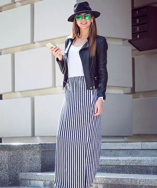 Can a maxi skirt and t shirt be trendy? Yes! Learn to create stunning outfits easily.