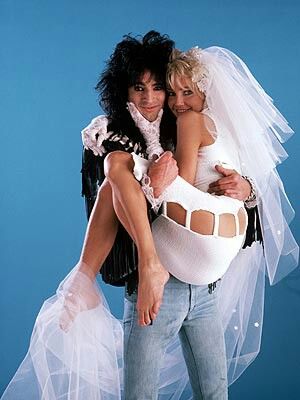 The best Heather Locklear Tommy Lee wedding photos: A peek into their rock and roll romance.
