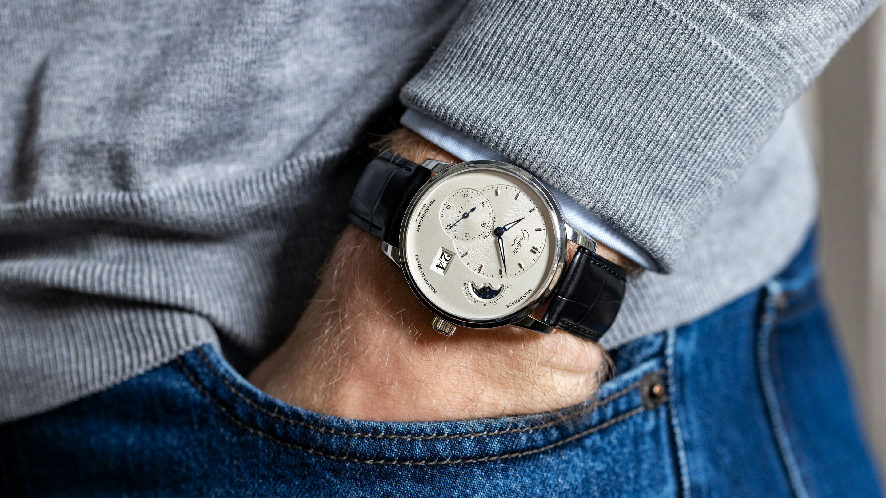 Is Glashutte PanoMatic worth buying? Compare its pros and cons before you spend your money!