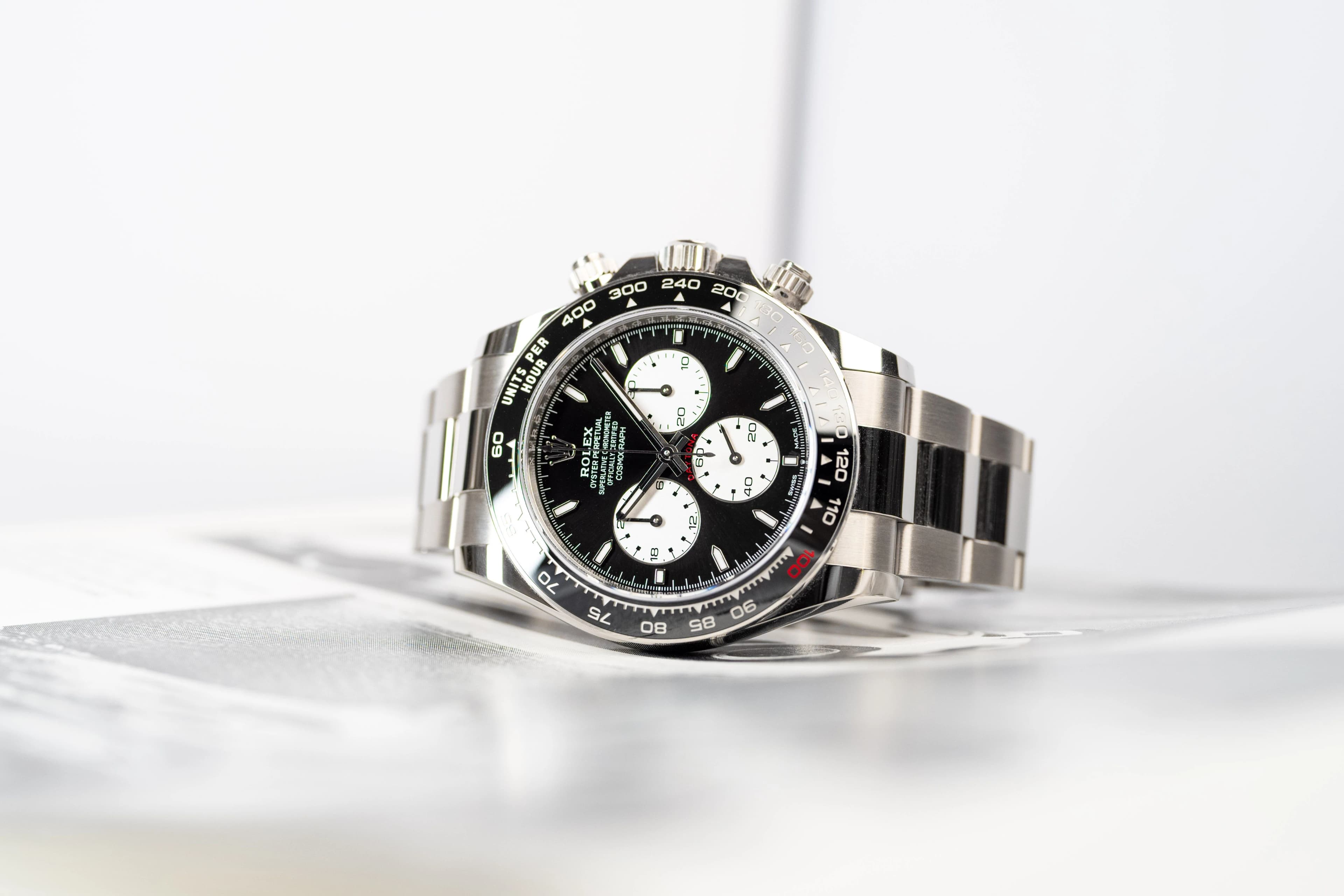 Thinking how to buy a new Rolex? Here are 3 quick tips to help you succeed.