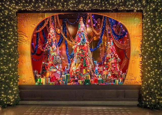 Why are christmas store windows a must-do? They bring in more people and create pure holiday joy.