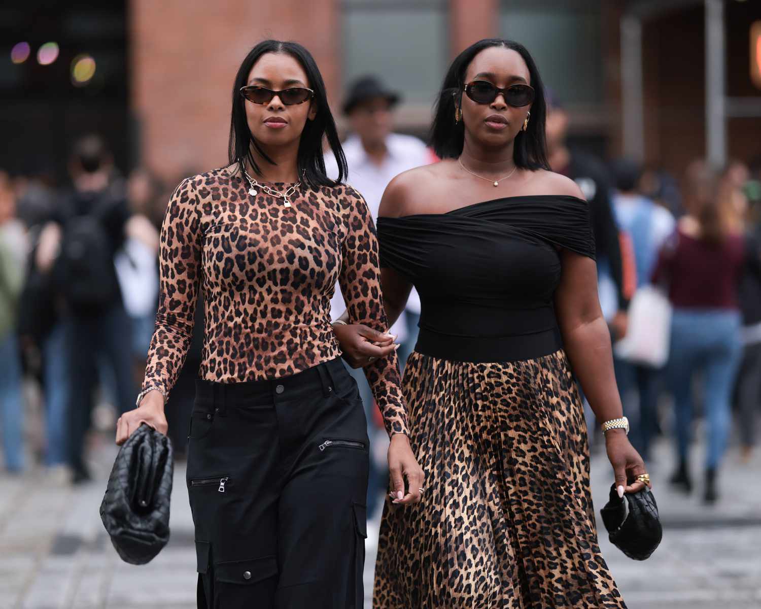 How To Wear A Leopard Costume Girl Outfit With These Easy Styling Tips