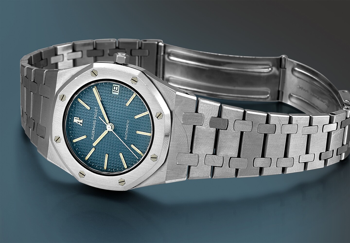 How Do You Choose Your Next AP New Watch? Follow These Simple Steps to Pick the Best.