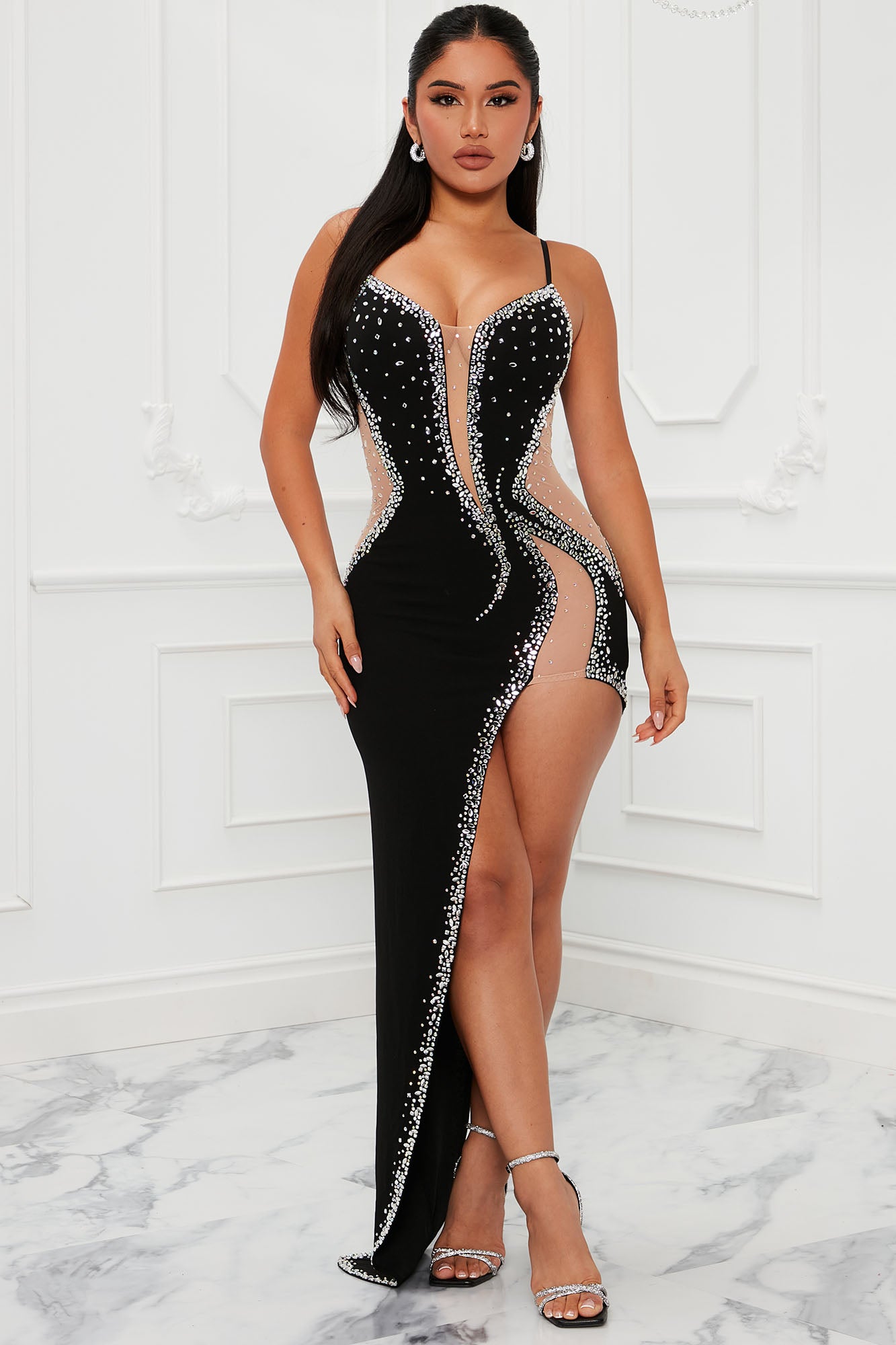 Where to find a look my way embellished maxi dress? Shop these amazing styles today.