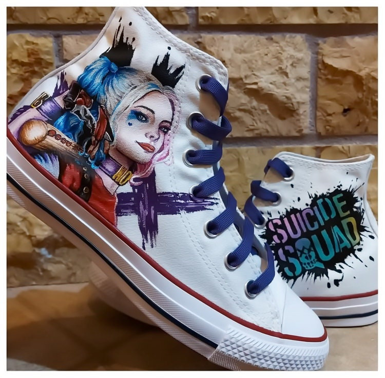 Where to find Harley Quinn Suicide Squad shoes? We list top stores for your awesome cosplay look!