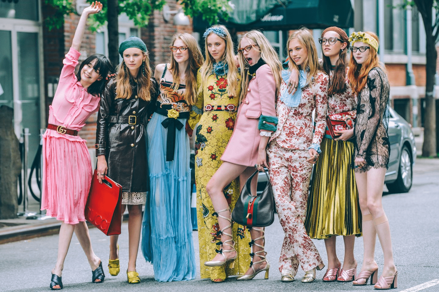 How to wear maximalist fashion daily? Easy tricks to look super stylish, not too crazy.