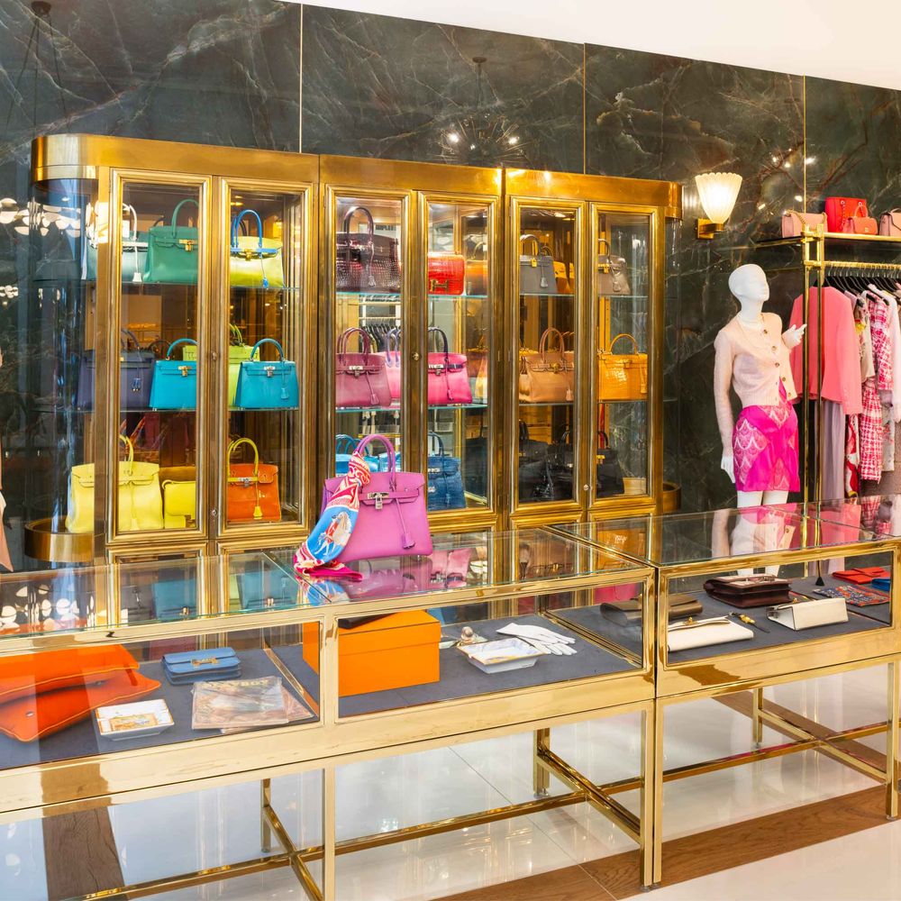 Where can you find the best Chanel Brooklyn New York photos online? We have some truly stunning images right here for you.
