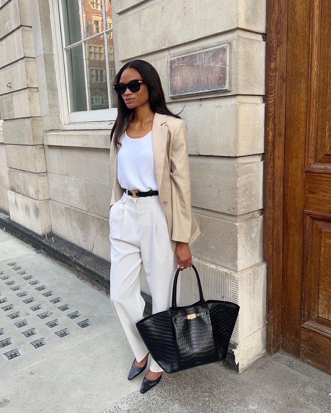 Easy Work Outfits of the Day Look Professional Every Office Day