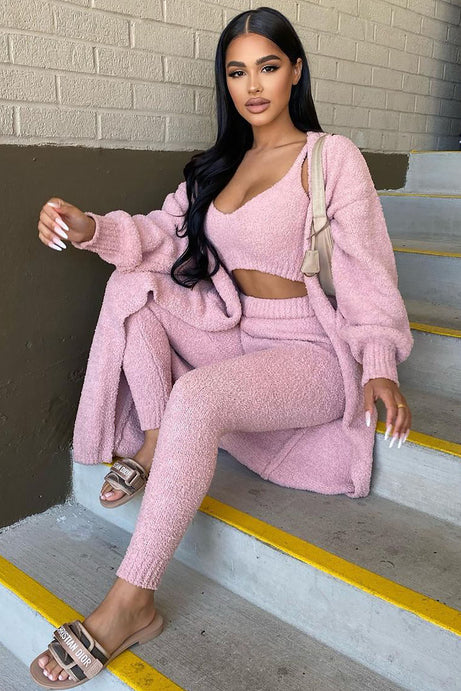 Living In It 3 Piece Legging Set Outfits? Quick Style Tips For Busy Days!