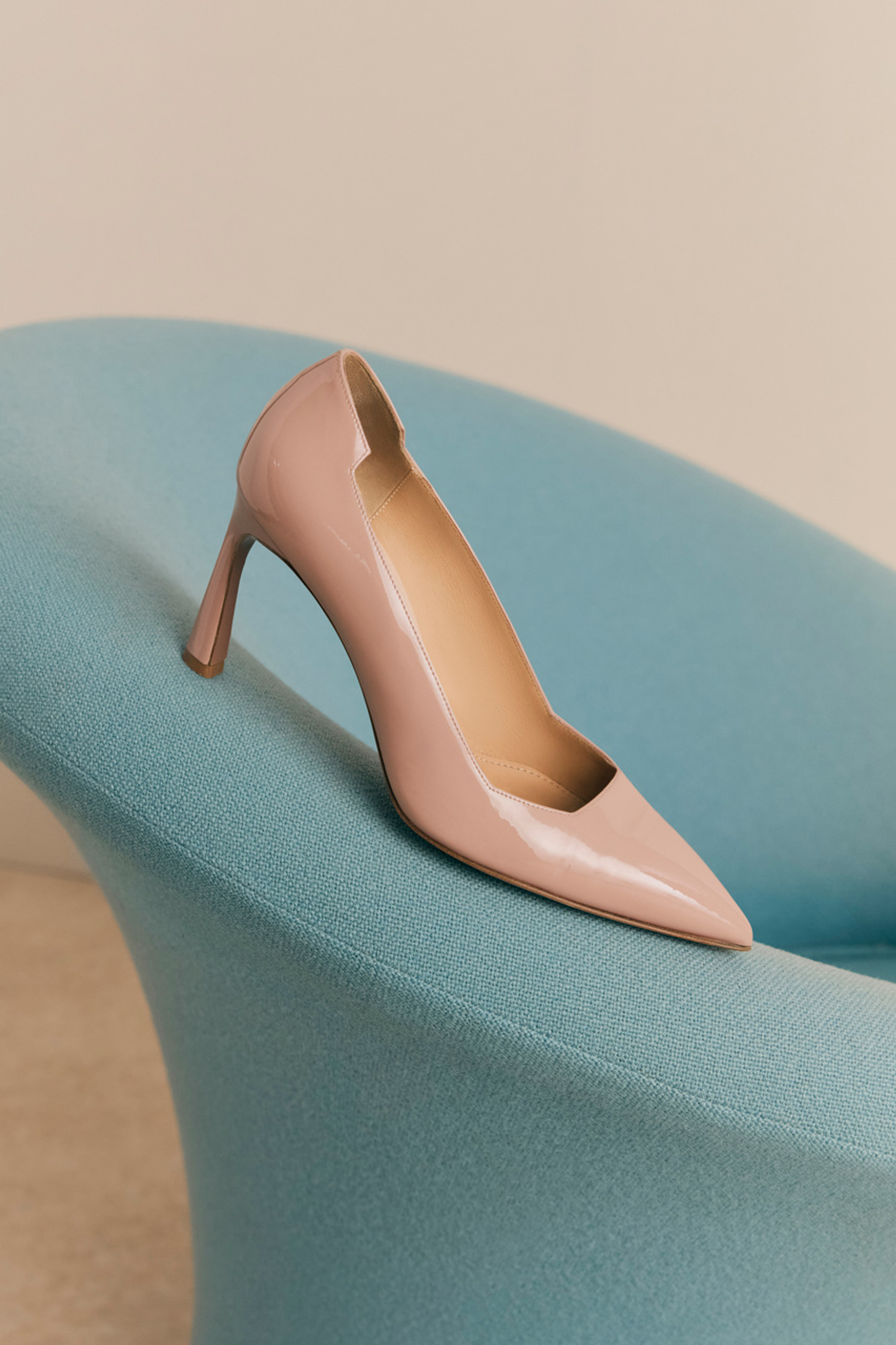 Where to get blush pink heels for women? Best online stores with free shipping!