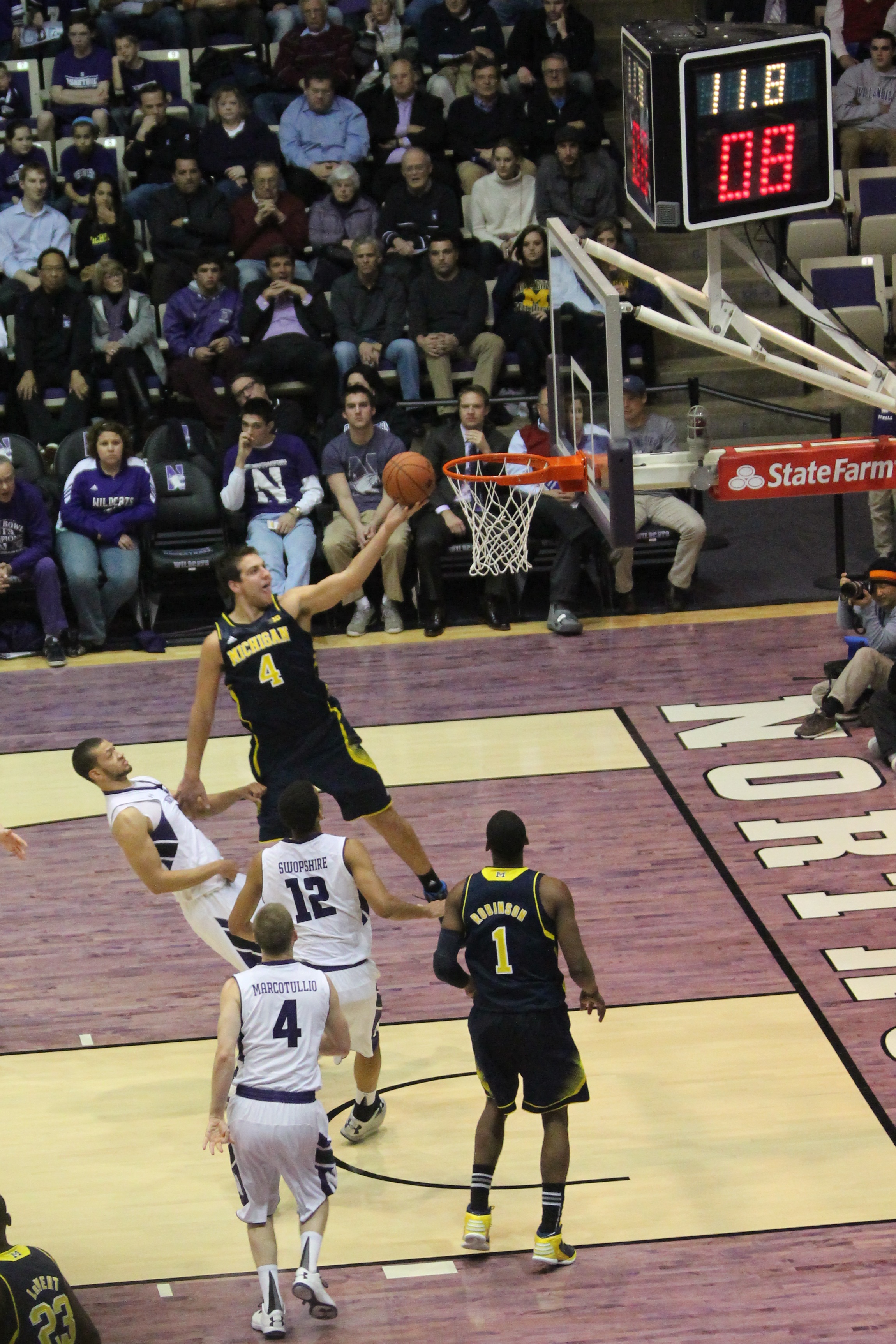 Basketball Shot Clock Meaning: How This Rule Changes the Game Play