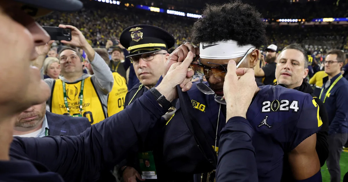 Michigan Football Cartier Glasses Styles And Prices Guide 2024