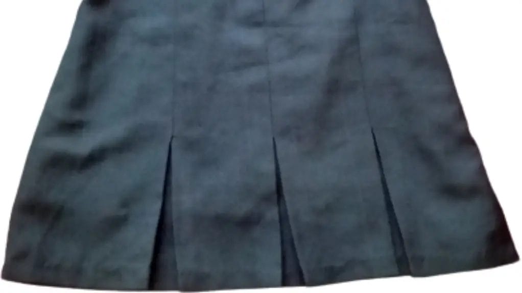 Fashion Use of Kick Pleats Perfect Places for Them
