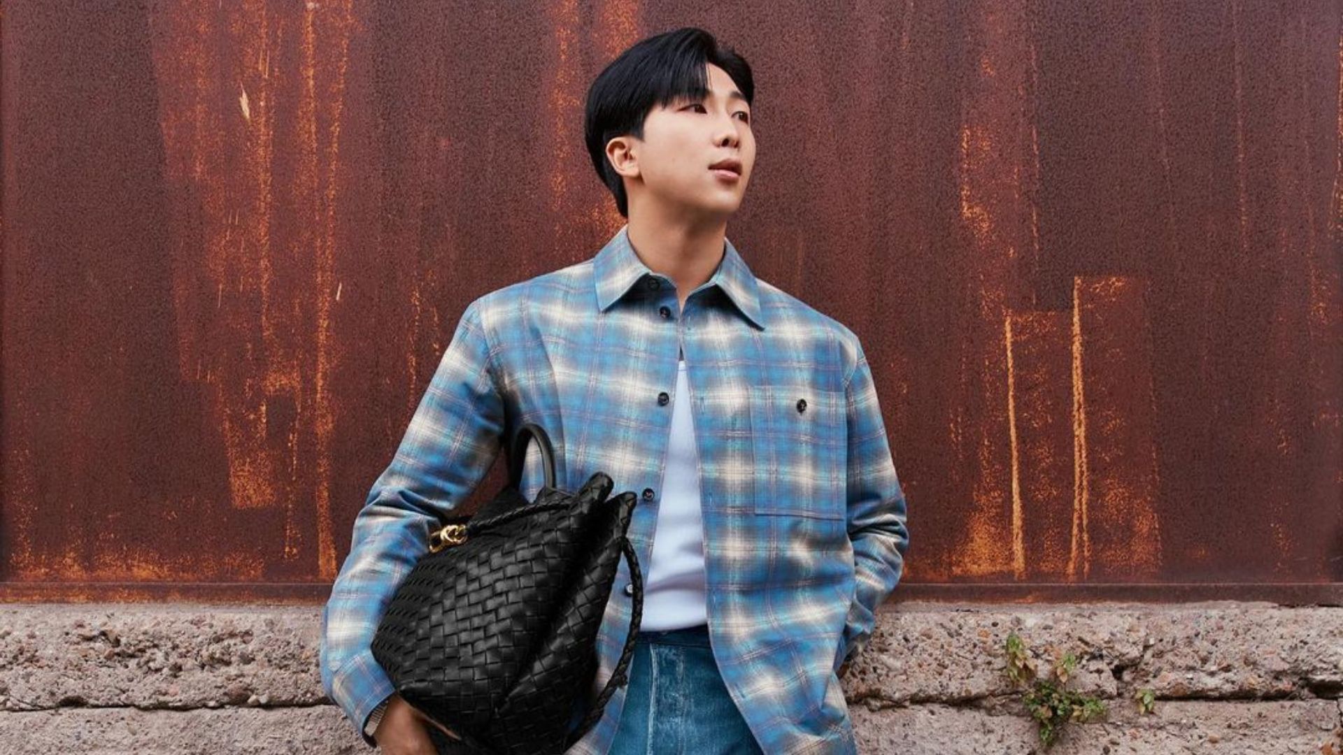 How Bottega Veneta Korean Ambassador Impacts Style (Style Review)