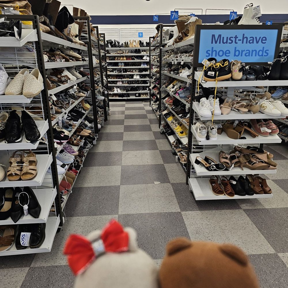 What Does Ross Sell in NYC? Best 5 Items to Find Today
