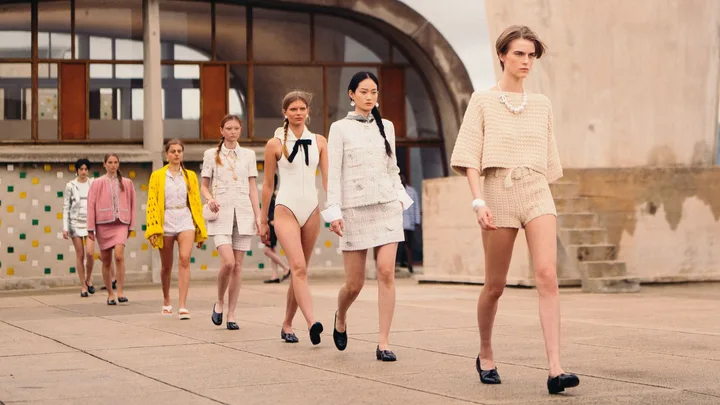 Chanel Cruise 2025 Whats New? See All Latest Looks & Show Updates!