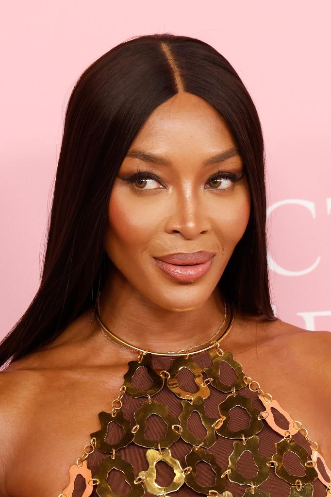 naomi campbell versace secrets behind their amazing chemistry