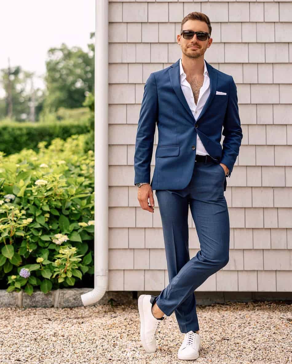 What to Wear to Las Vegas Men Pick Your Perfect Outfit Here