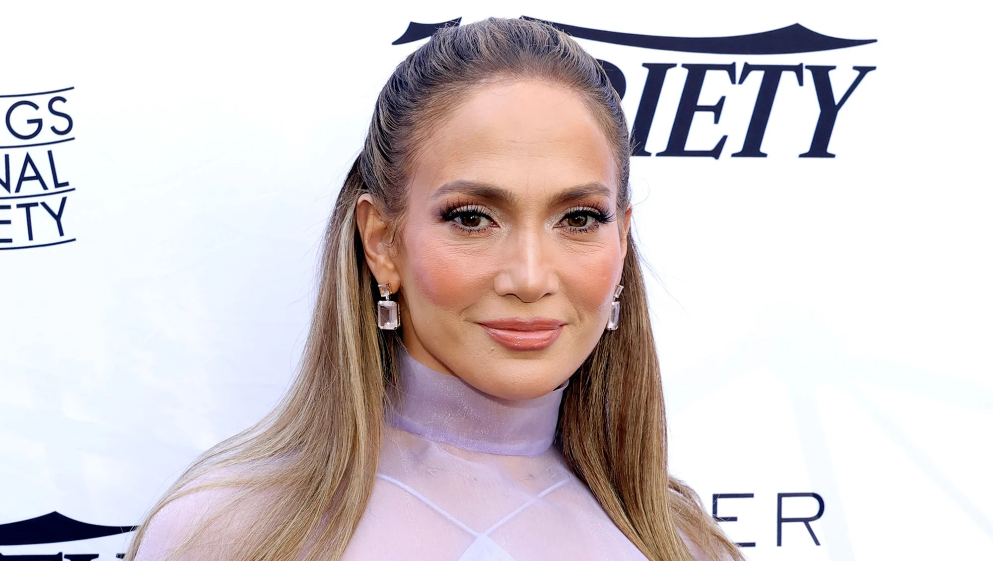 Jennifer Lopez sneakers price guide? Affordable options compared fast!