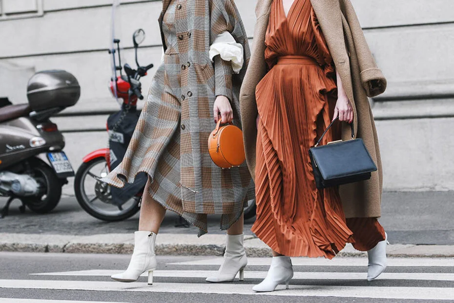Best boots for maxi dresses? 5 types to make you look tall and chic!